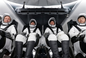 4 astronot yrngeye frlatld