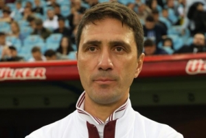 Eyp Saka: 