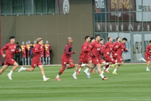 Galatasaray, Samsunspor ma hazrlklarn srdrd
