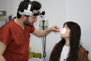 Uzmanlardan burun estetii uyars