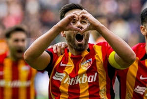 Cardoso Kayserispor'u srtlyor