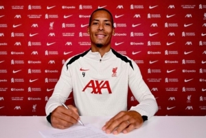 Liverpool, Virgil van Dijk'n szlemesini uzatt