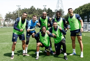 Fenerbahe, Kayserispor ma hazrlklarn srdrd