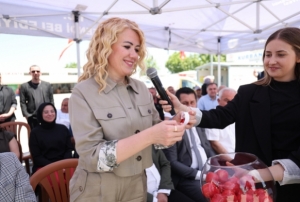 kadn reticilere destek saland