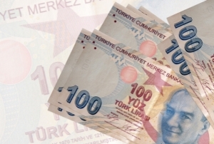 Toplam ciro yllk yzde 32,7 artt