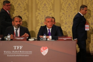 TFF'nin faaliyetleri oy okluuyla ibra edildi