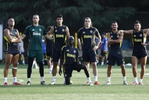Fenerbahe, hazrlklarna Samandra'da devam etti