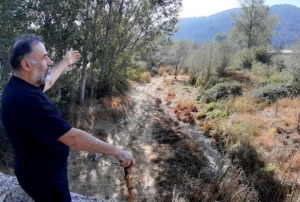 Kuraklk dereleri kuruttu, kyl nbetlee su kullanyor