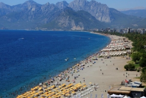 Antalyaya 8 ayda 11,7 milyon ziyareti