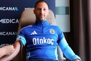 Domenico Tedesco salk kontrolnden geti
