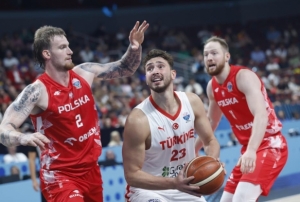 A Milli Erkek Basketbol Takm, yar finalde Yunanistan ile karlaacak
