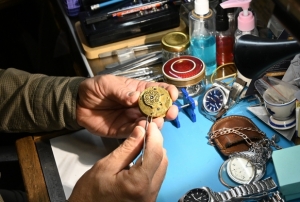 Geleneksel saatçilik azalıyor