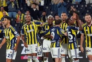 Fenerbahçe, Fatih Karagümrük'ü konuk edecek