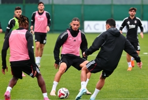 Beşiktaş'ta Konyaspor maçı hazırlıkları başladı