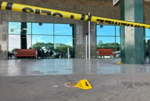 Otogarda Rastgele Ateş Açan Uzman Çavuş Vuruldu
