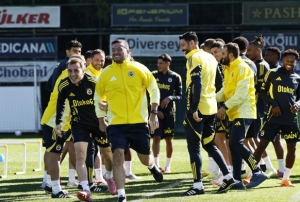 Fenerbahçe'de Stuttgart maçı hazırlıkları devam etti