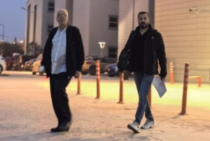 Evlendiğini öğrendiği eski eşini bıçakla ağır yaraladı