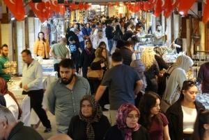 Adm atacak yer kalmad