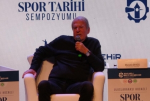Mustafa Denizli'den taraftarlara uyar
