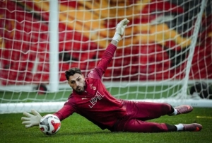 Galatasaray, Genlerbirlii ma hazrlklarn tamamlad