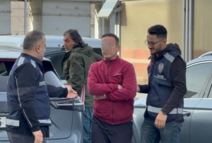 ube mdr 30 bin euro zimmet iddia