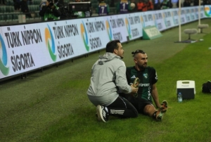 Serdar Dursun camiadan �z�r diledi