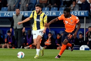 Fenerbah�e, Ba�ak�ehir'e konuk olacak