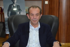 �zcan, umre ziyareti �ncesi helallik istedi