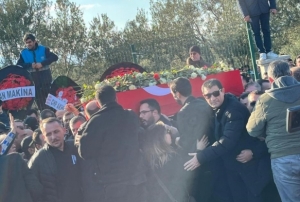 Gülşah Durbay gözyaşlarıyla defnedildi