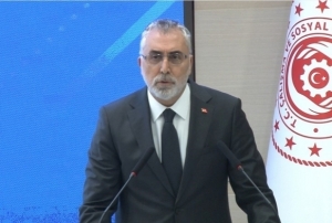 TÜRK-İŞ masada olacak mı?