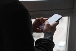 �ocuklar�n dikkatini �alan tehlike!