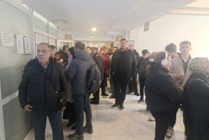 N�fus m�d�rl�klerinde yo�unluk ya�an�yor