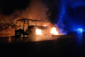 Otoyolda 39 yolcusu bulunan otob�s a