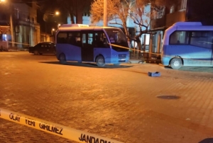 Alkol masas�nda tart��ma kanl� bitti