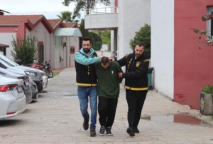 19 ya��ndaki gen� 4 bin TL alaca�� y�z�nden �ld�r�lm��