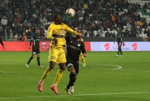 Konyaspor ile Ey�pspor 4. randevuda