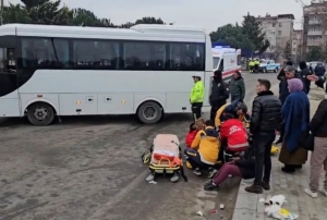 ���i servisleri �arp��t�: 19 yaral�