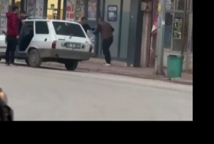 Tart��t��� ki�iyi aya��ndan vurdu