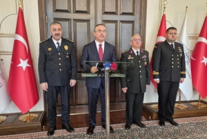 226 bin ki�inin kimlik sorgusu yap�ld�