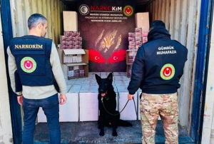 4,6 milyar lira de�erinde madde ele 