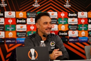 �lk ma�� Fenerbah�e'ye kar��!