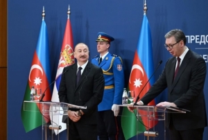 Azerbaycan Cumhurba�kan� Aliyev S�rb