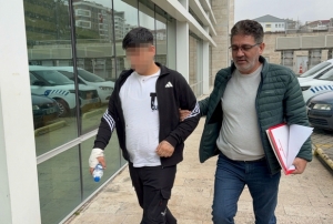 Samsun’da bıçaklı kavga: 3 yaralı