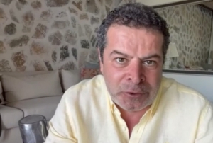 Gazeteci C�neyt �zdemir, Meksika'da mahsur kald�