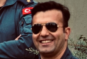 Bal�kesir'de F-16 u�a�� d��t�: Pilot