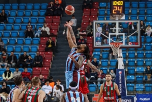 Trabzonspor:89 - Kar��yaka:79