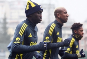 Fenerbahçe, Beşiktaş maçı hazırlıklarına başladı