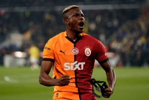 Osimhen ameliyata alındı