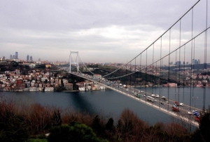 Bayramda 12,3 milyon araç geçti