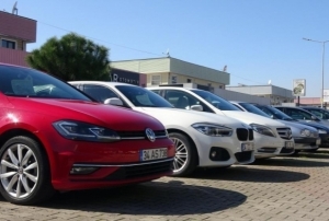 ''Otomotiv ihracat�m�z rekor tazeledi''